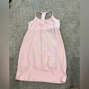 Lululemon size 4 light pink No Limits Tank